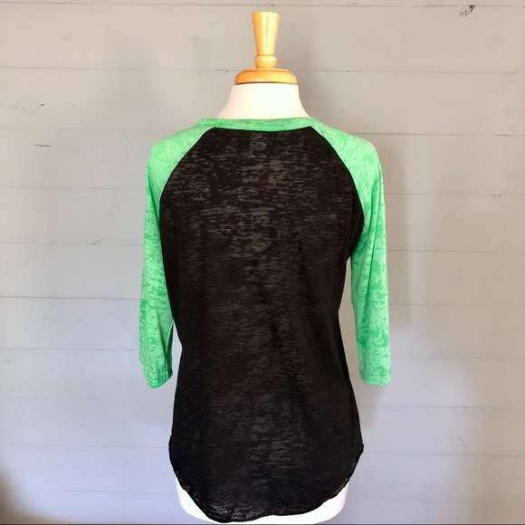 Merry Christmas Raglan 3/4 Length Sleeve Tee - Picture 4 of 5